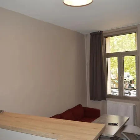 Appart'Hotel Voltaire Châteauroux Exterior foto